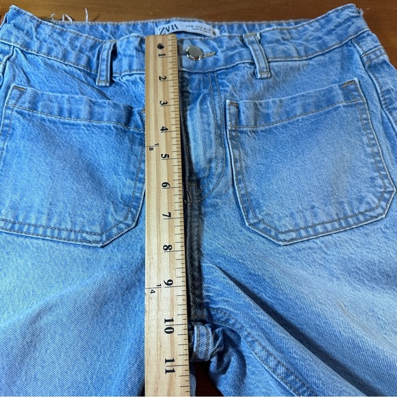 Zara Classic Blue Denim Jeans - Picture 5 of 9